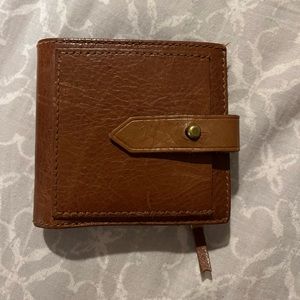Madewell Leather Bifold Post Wallet
